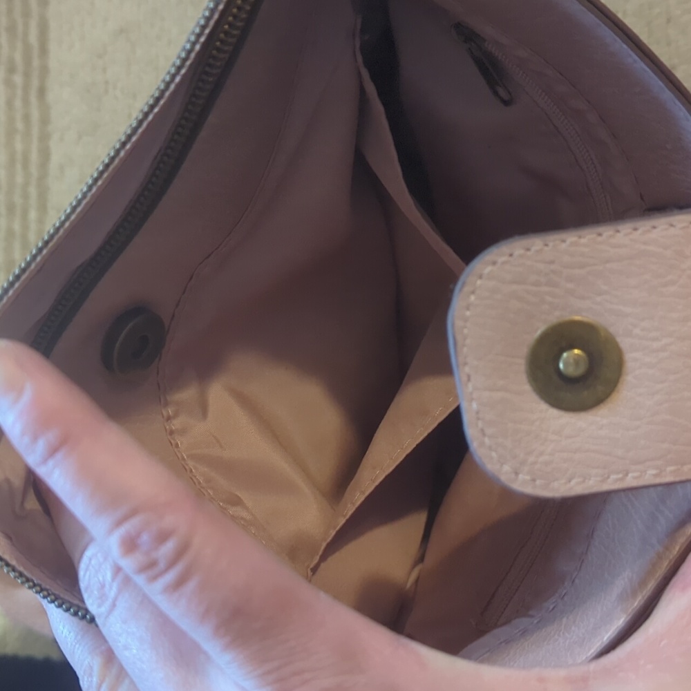 Pink Purse - Picture 6 of 10